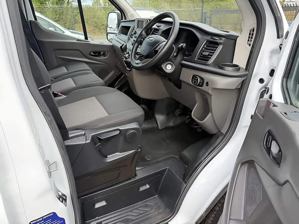 Used 2022 Ford Transit Leader Tipper White - Interior and Exterior details 3