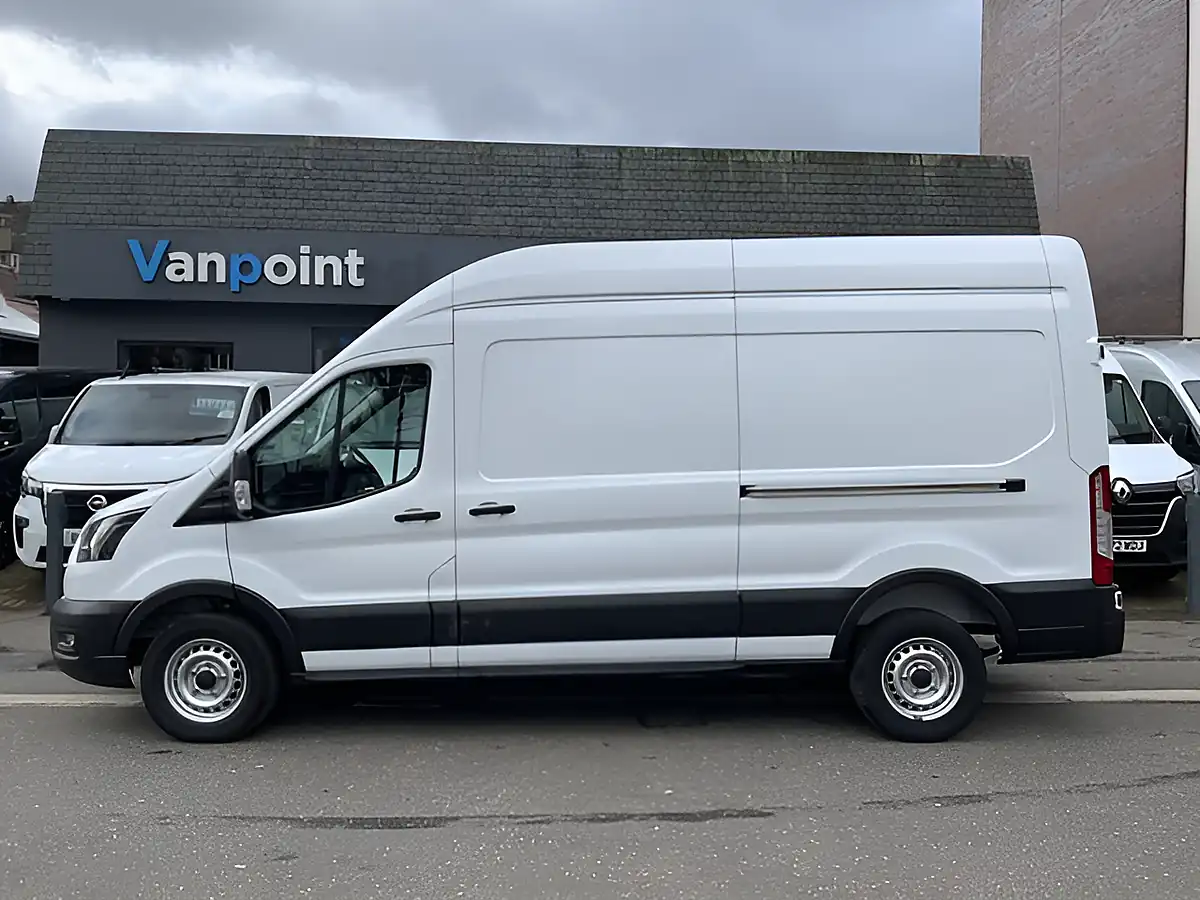 Used 2022 Ford Transit Leader White - Interior and Exterior details 7