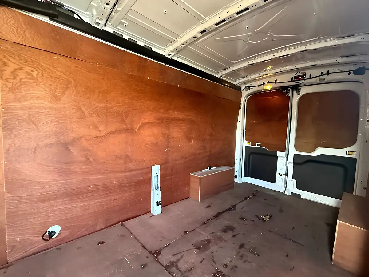 Used 2022 Ford Transit Leader White - Interior and Exterior details 11