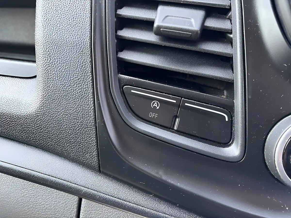 Used 2022 Ford Transit Leader White - Interior and Exterior details 20