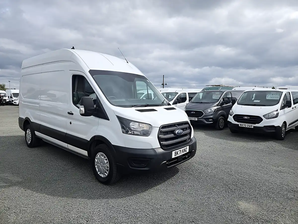 Used 2022 Ford Transit Leader White - Front View
