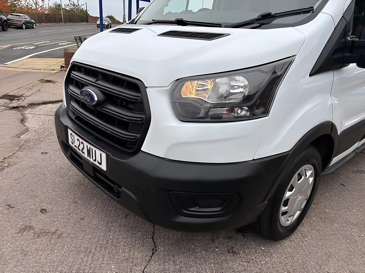 Used 2022 Ford Transit Leader White - Interior and Exterior details 4