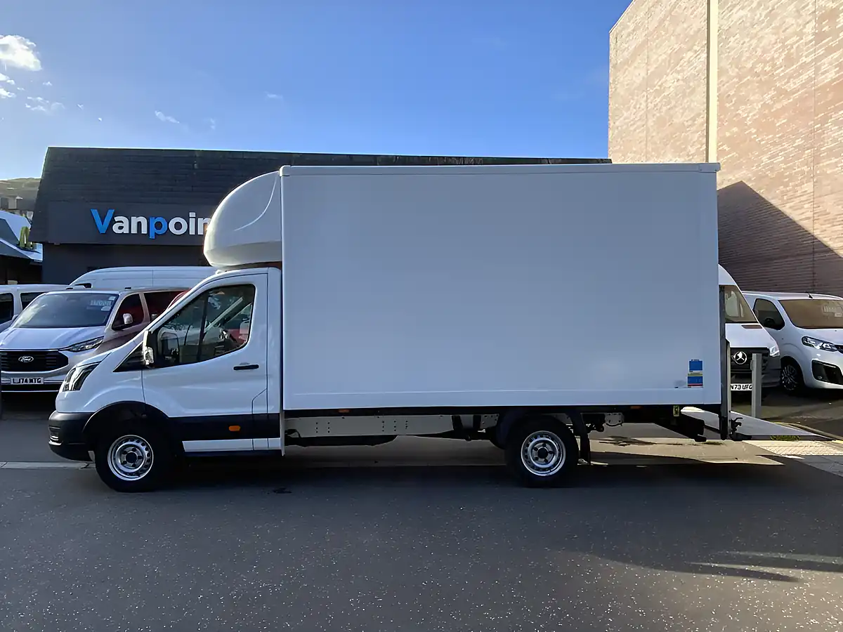 Used 2022 Ford Transit Leader White - Interior and Exterior details 7