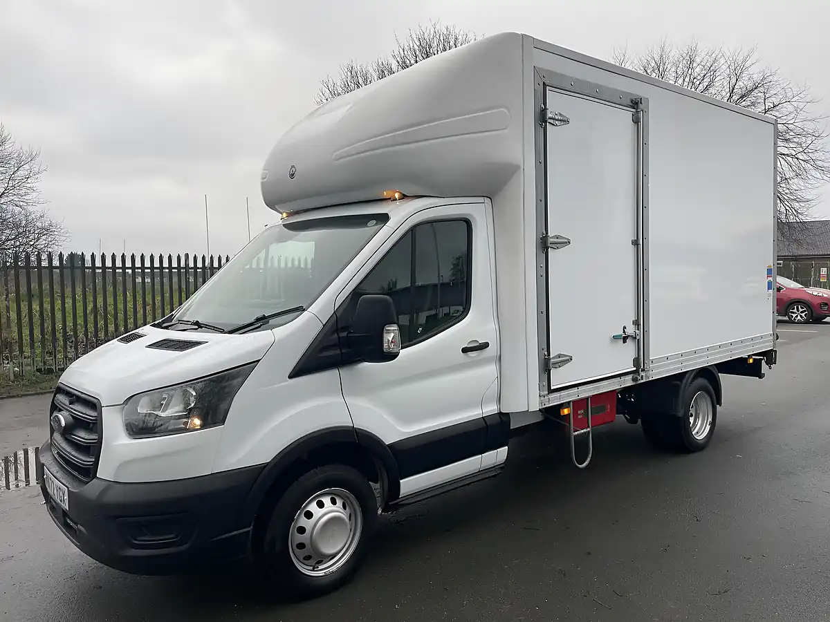 Used 2022 Ford Transit T350 Leader 14FT Luton With Tailift White - Interior and Exterior details 3