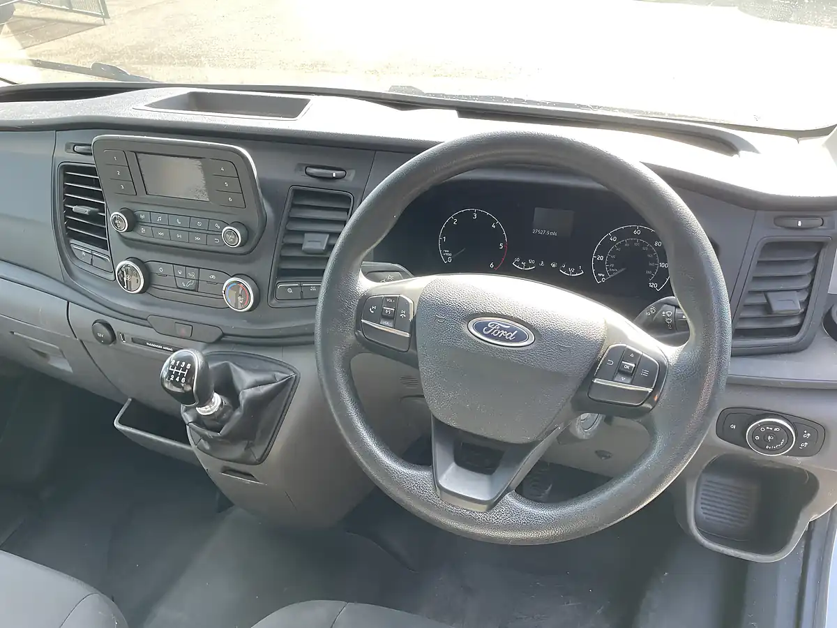 Used 2022 Ford Transit T350 Leader Double Cab Tipper White - Interior and Exterior details 11
