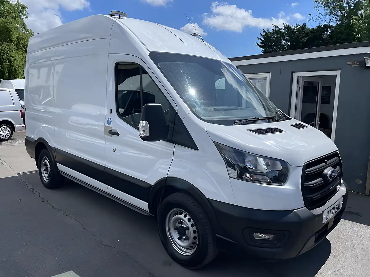 Used 2022 Ford Transit T350 Leader L2H3 White - Front View