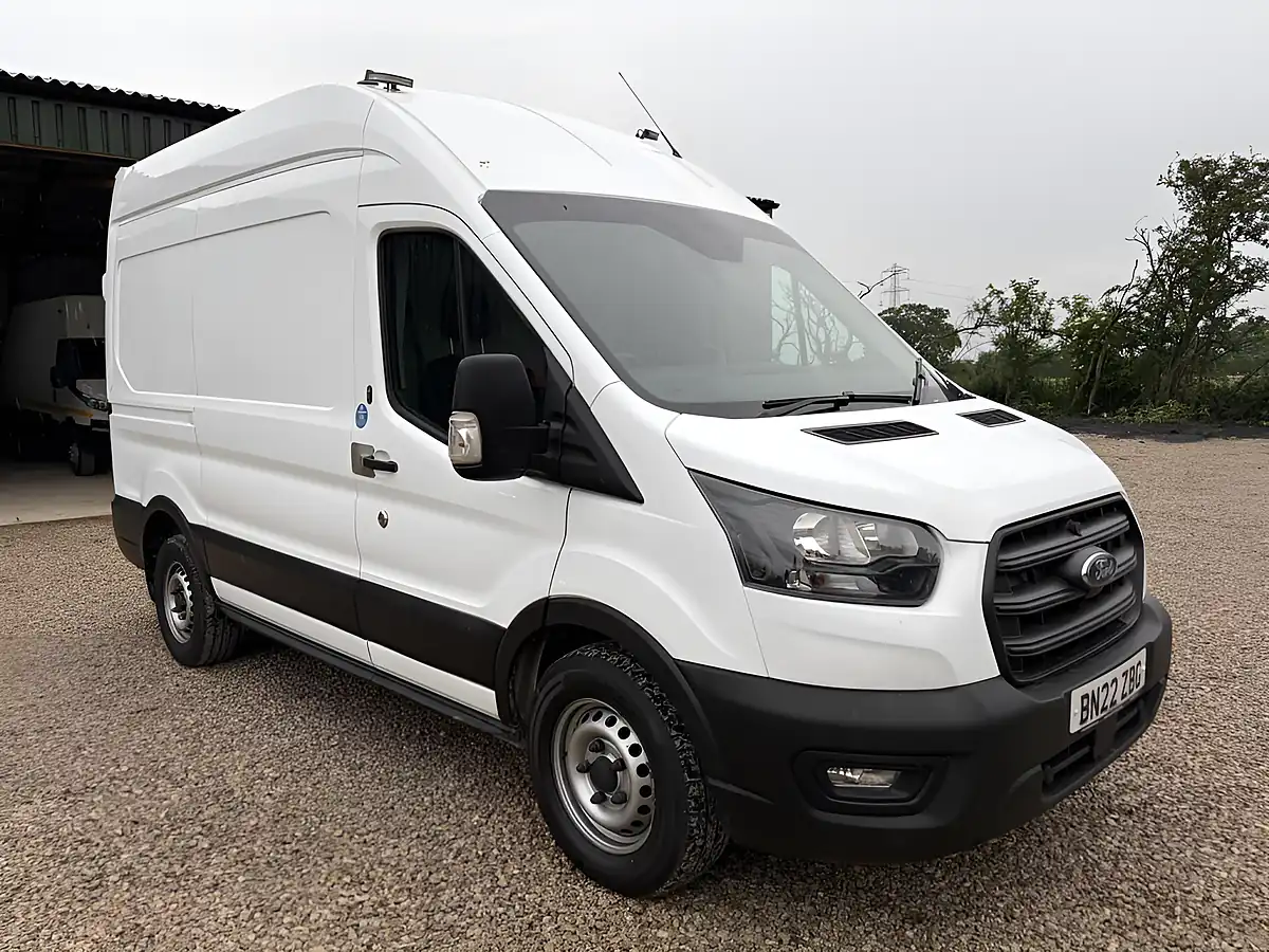Used 2022 Ford Transit T350 Leader L2H3 White - Front View