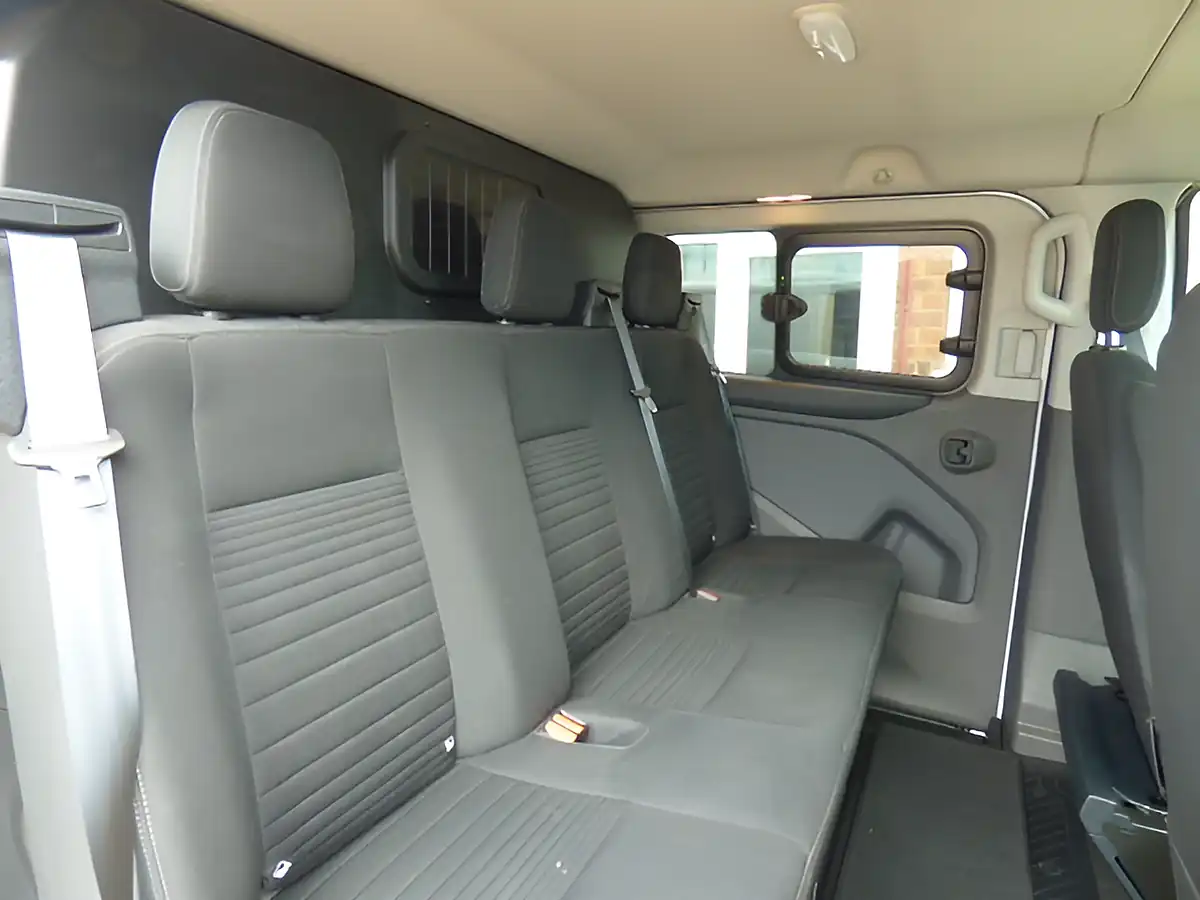 Used 2022 Ford Transit Transit Custom Limited White - Interior and Exterior details 10