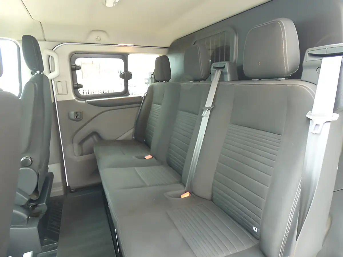 Used 2022 Ford Transit Transit Custom Limited White - Interior and Exterior details 11