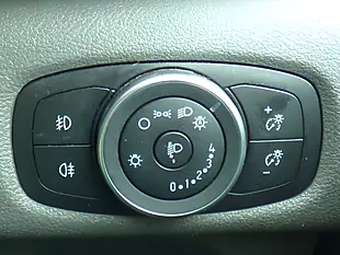 Used 2022 Ford Transit Transit Custom Limited White - Interior and Exterior details 19