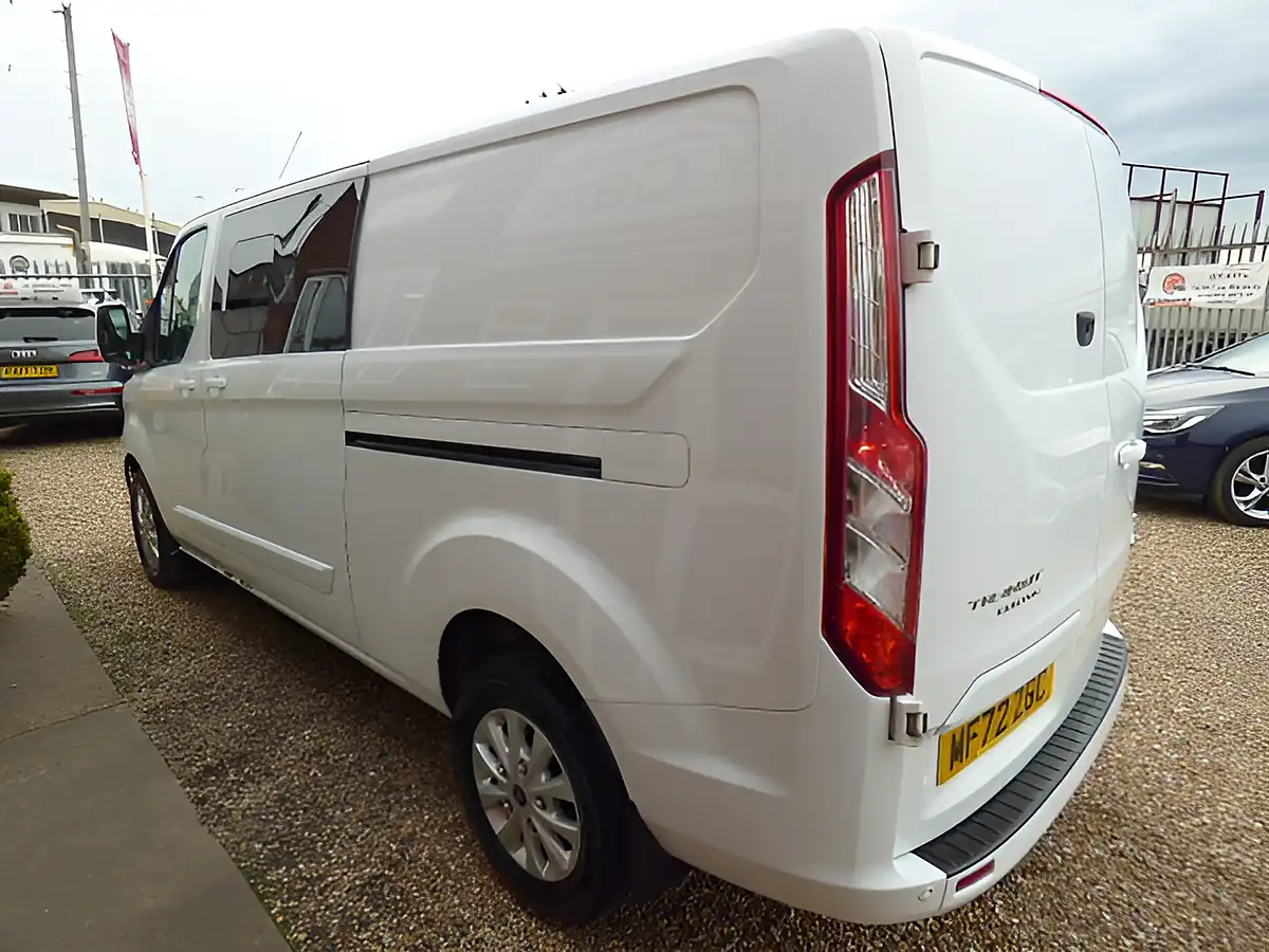 Used 2022 Ford Transit Transit Custom Limited White - Interior and Exterior details 7