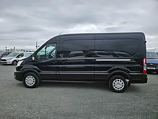Used 2022 Ford Transit Trend Agate Black - Interior and Exterior details 5