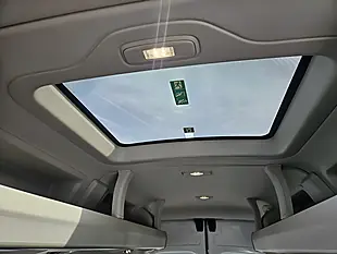 Used 2022 Ford Transit Trend Frozen White - Interior and Exterior details 18