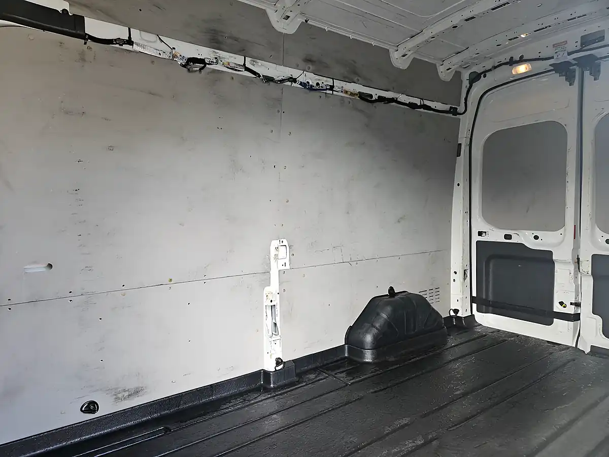 Used 2022 Ford Transit Trend Lwb White - Interior and Exterior details 10