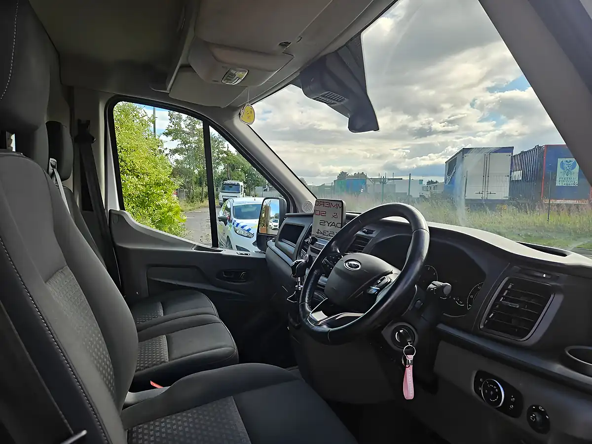 Used 2022 Ford Transit Trend Lwb White - Interior and Exterior details 12