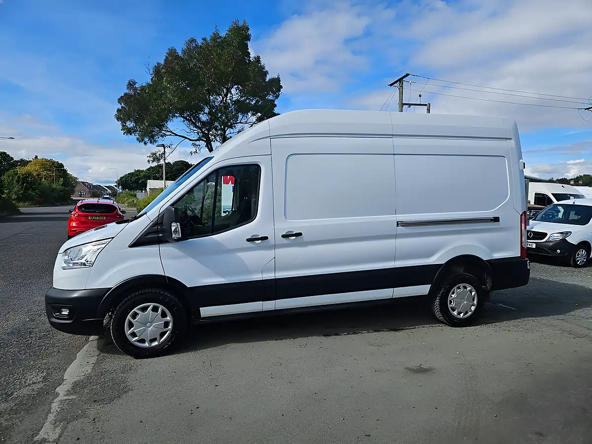 Used 2022 Ford Transit Trend Lwb White - Interior and Exterior details 5