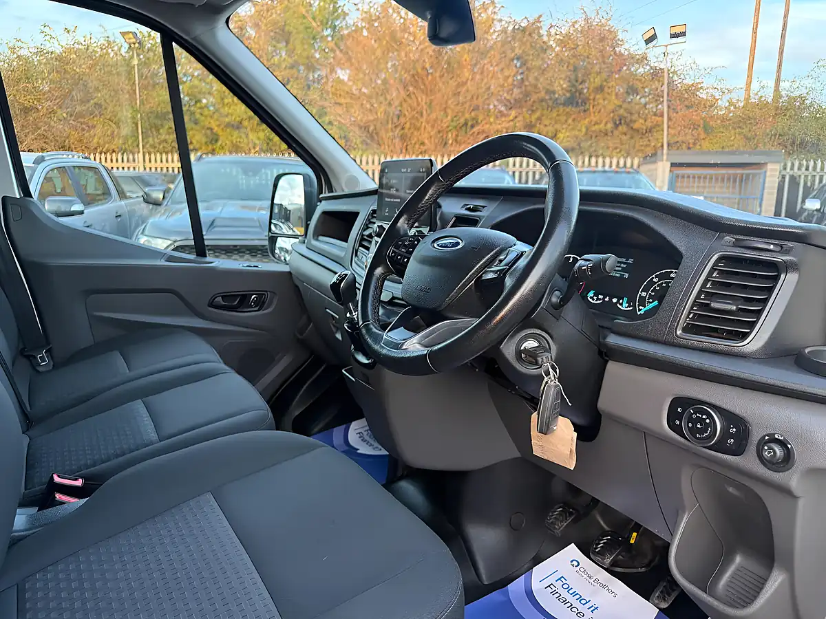 Used 2022 Ford Transit Trend Silver - Interior and Exterior details 10