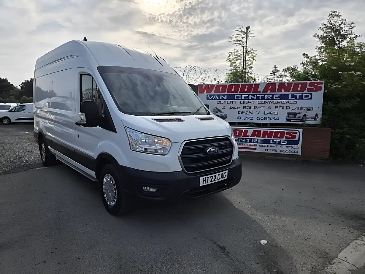 Used 2022 Ford Transit Trend White - Front View