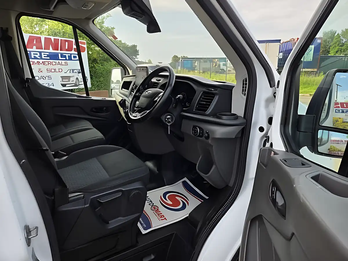 Used 2022 Ford Transit Trend White - Interior and Exterior details 8