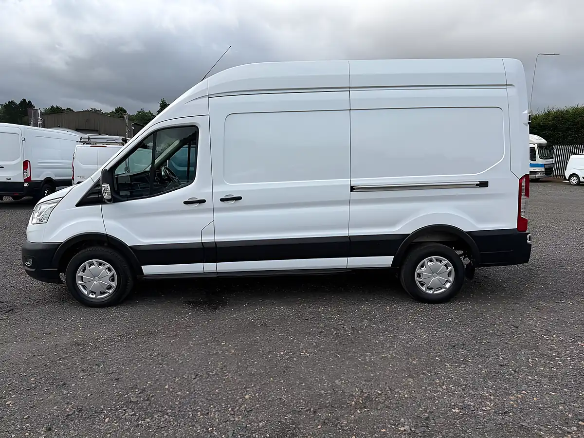 Used 2022 Ford Transit Trend White - Interior and Exterior details 4