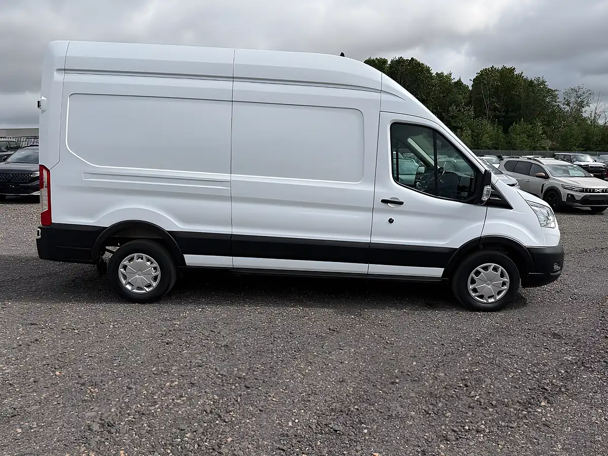 Used 2022 Ford Transit Trend White - Interior and Exterior details 8