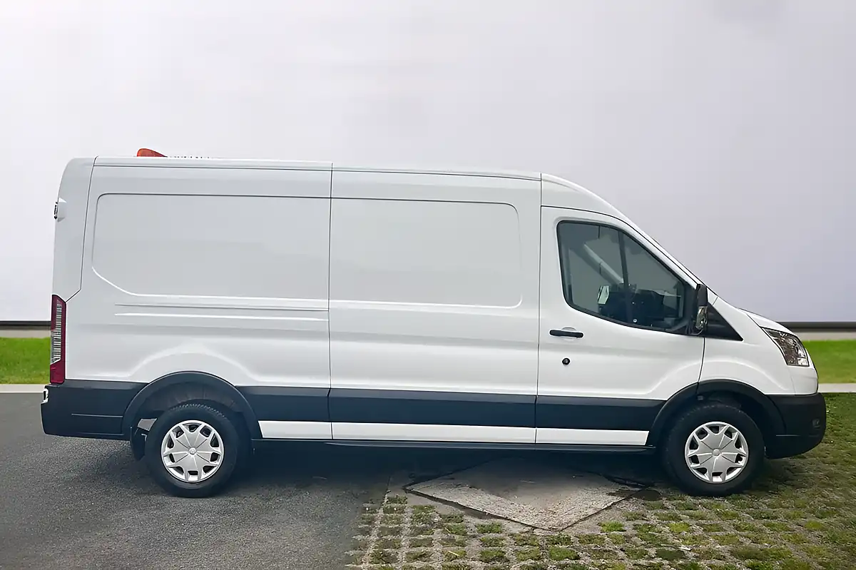 Used 2022 Ford Transit Trend White - Interior and Exterior details 7