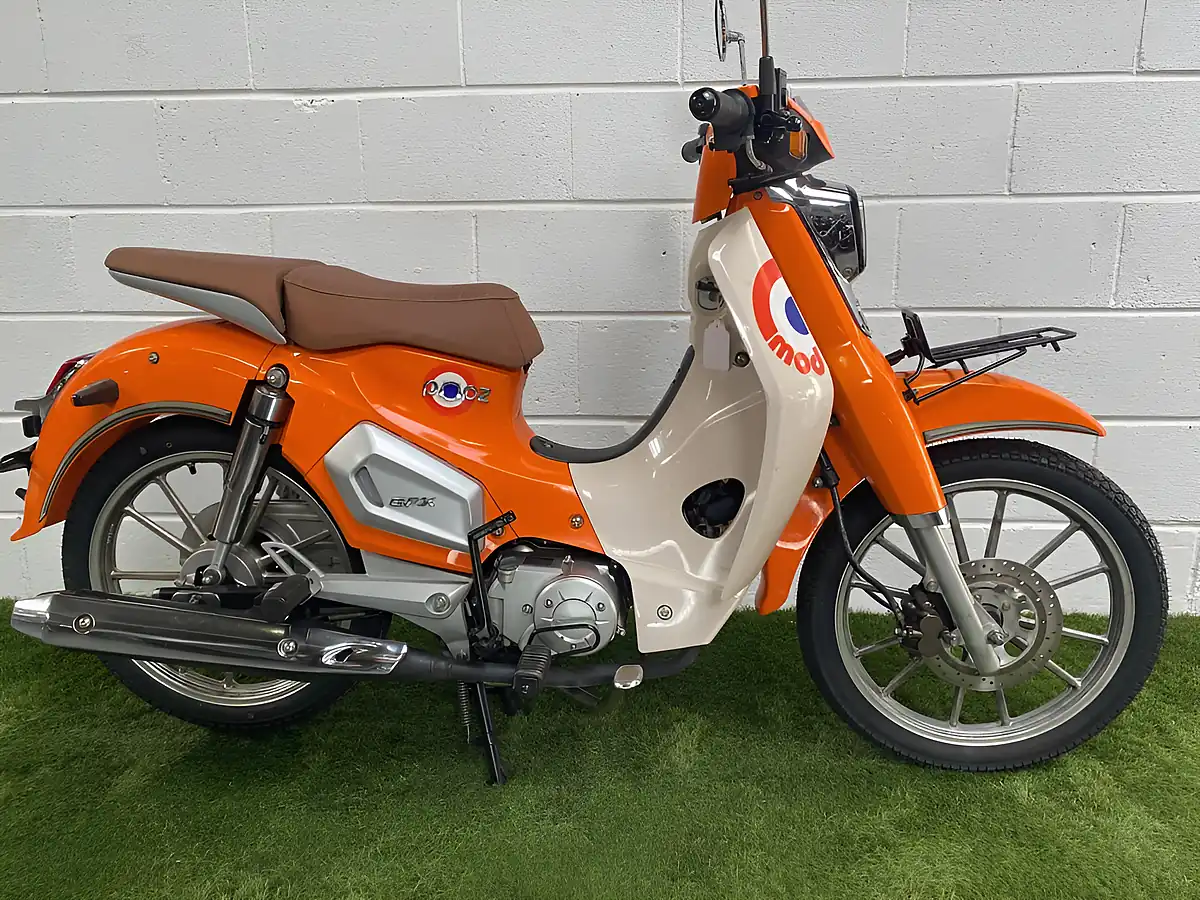 Used 2022 Gpx Popz 110 Orange - Front View