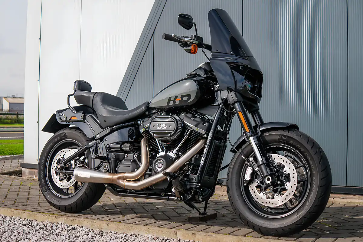 Used 2022 Harley-Davidson Fat Bob Vivid Black - Front View