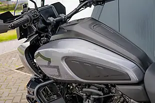 Used 2022 Harley-Davidson Pan America 1250 Special Gauntlet Grey Metallic - Interior and Exterior details 18