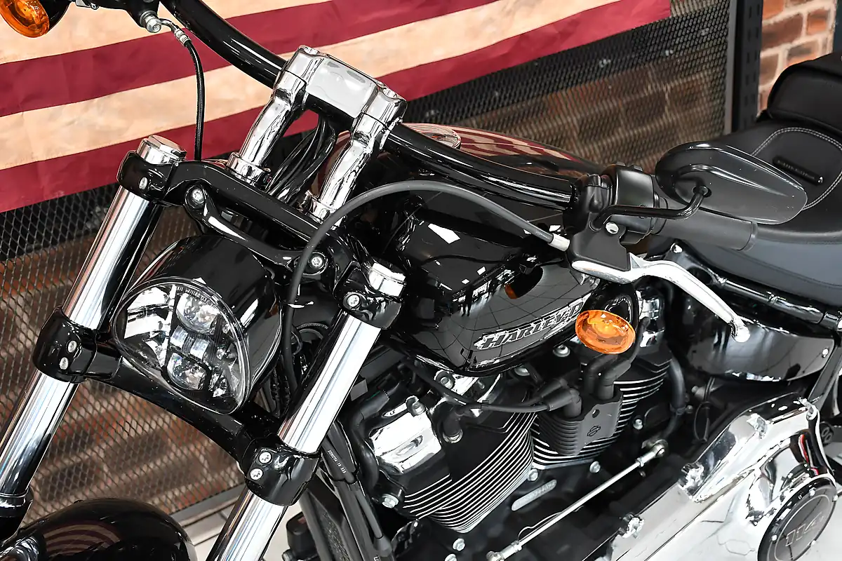 Used 2022 Harley-Davidson Softail Fxbrs Breakout Black - Interior and Exterior details 8