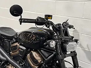 Used 2022 Harley-Davidson Sportster Black - Interior and Exterior details 10