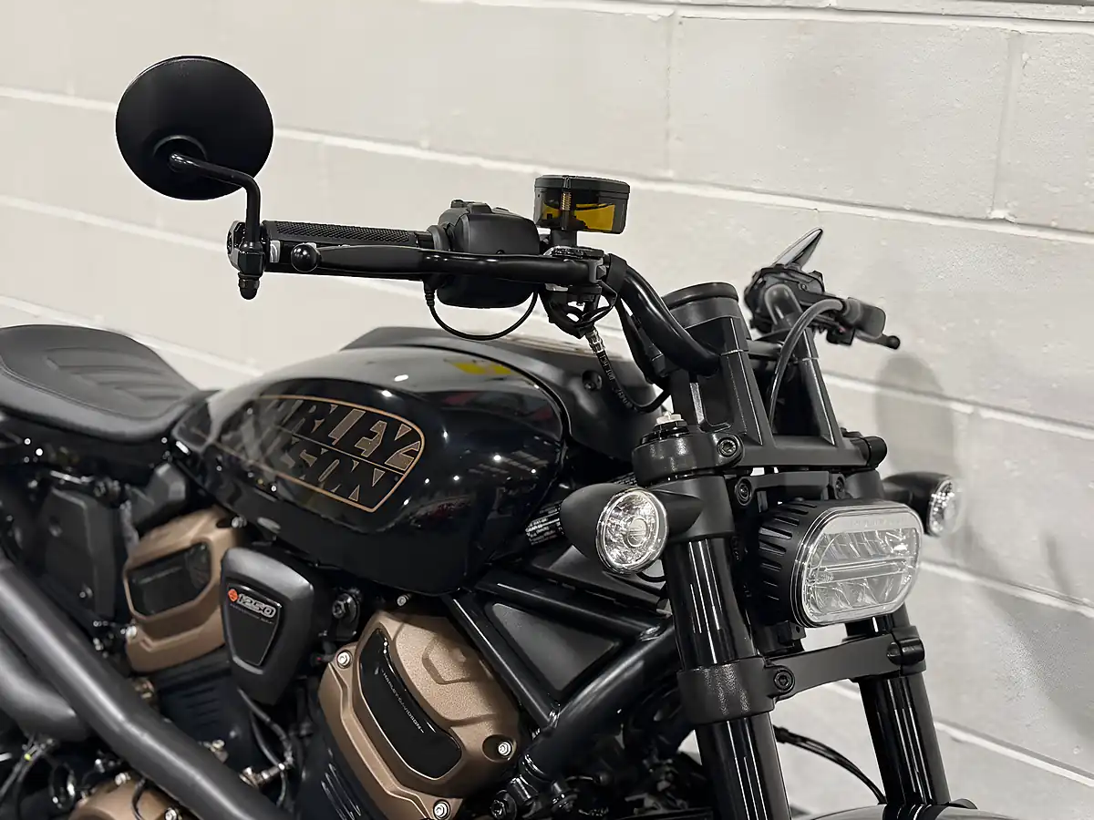 Used 2022 Harley-Davidson Sportster Black - Interior and Exterior details 10