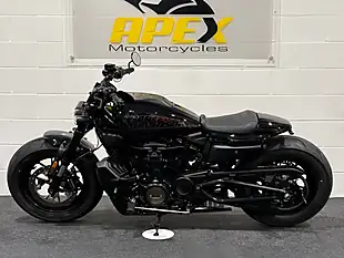 Used 2022 Harley-Davidson Sportster Black - Interior and Exterior details 11