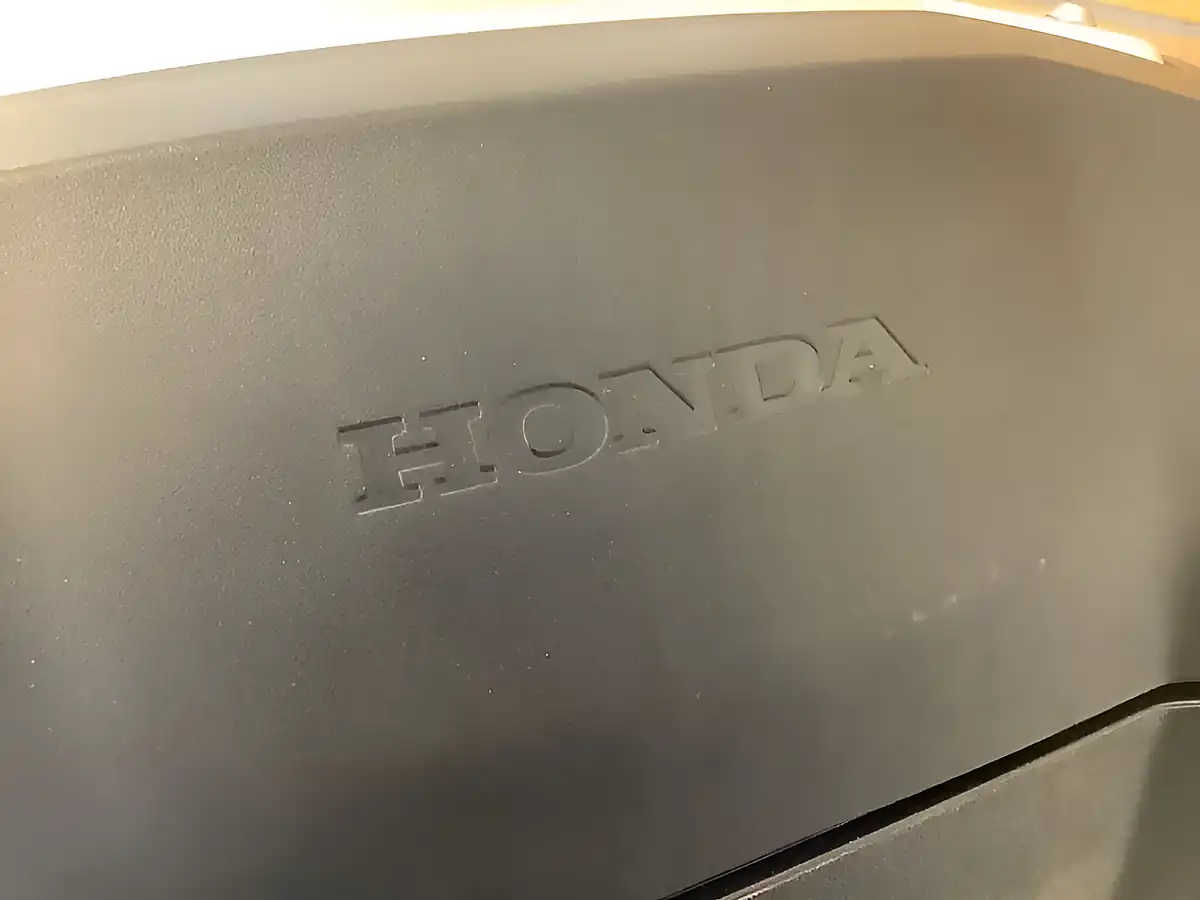 Used 2022 Honda Adv 350 Silver - Interior and Exterior details 13