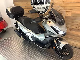 Used 2022 Honda Adv 350 Silver - Interior and Exterior details 5