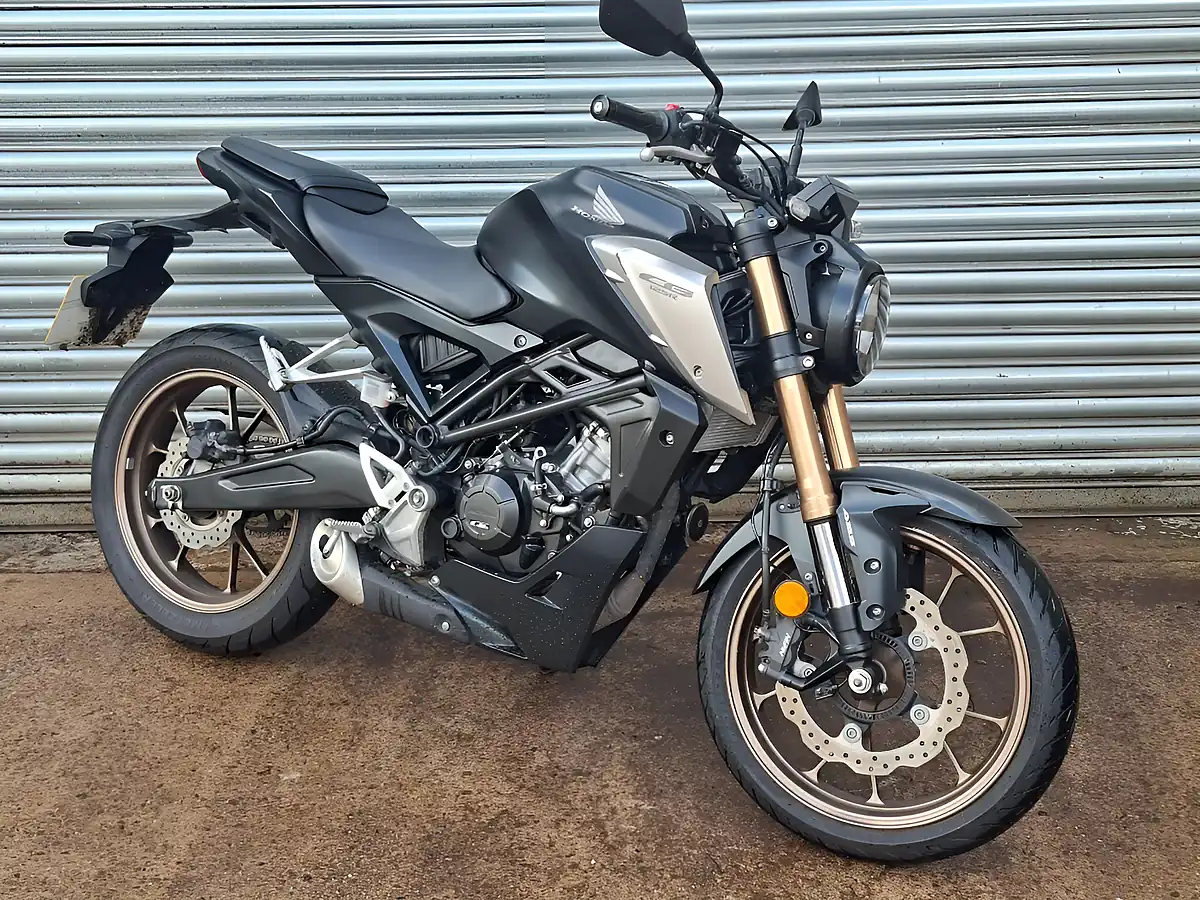 Used 2022 Honda Cb Black - Front View