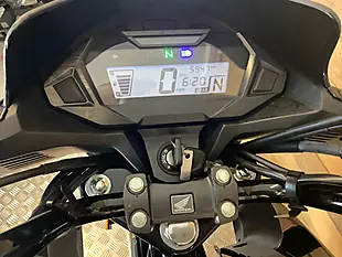 Used 2022 Honda Cb Black - Interior and Exterior details 5