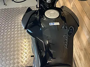 Used 2022 Honda Cb Black - Interior and Exterior details 9