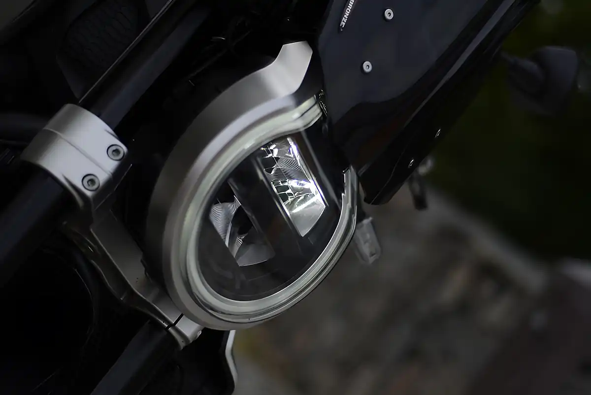 Used 2022 Honda CB1000R Grey - Interior and Exterior details 15
