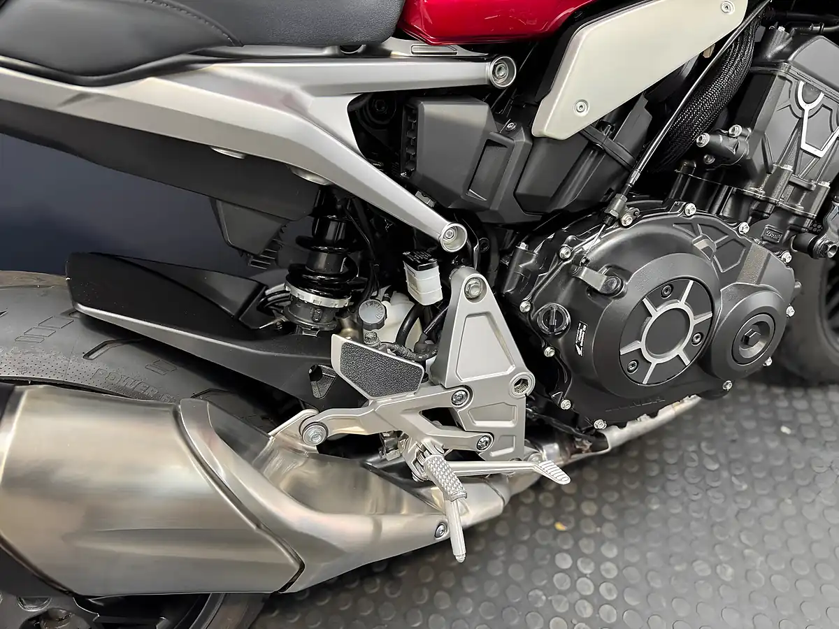 Used 2022 Honda CB1000R - Interior and Exterior details 11