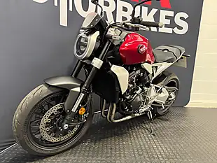 Used 2022 Honda CB1000R - Interior and Exterior details 18