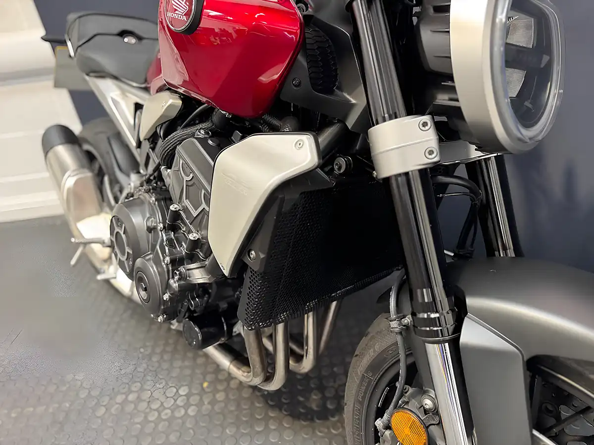 Used 2022 Honda CB1000R - Interior and Exterior details 7