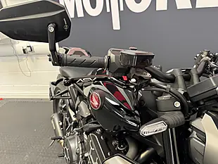 Used 2022 Honda CB1000R - Interior and Exterior details 10