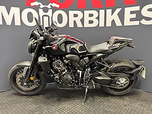 Used 2022 Honda CB1000R - Interior and Exterior details 4
