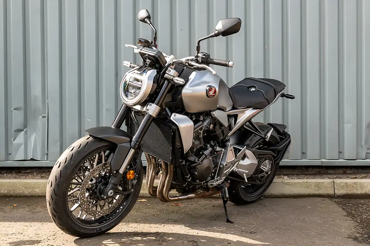 Used 2022 Honda CB1000R Nea Sports Cafe Grey - Interior and Exterior details 4