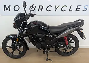 Used 2022 Honda CB125F Black - Interior and Exterior details 4
