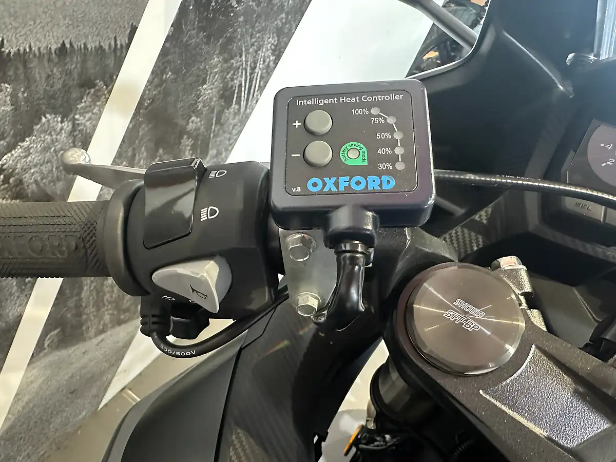 Used 2022 Honda Cbr 500R Black - Interior and Exterior details 17