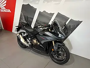 Used 2022 Honda Cbr 500R Black - Interior and Exterior details 3