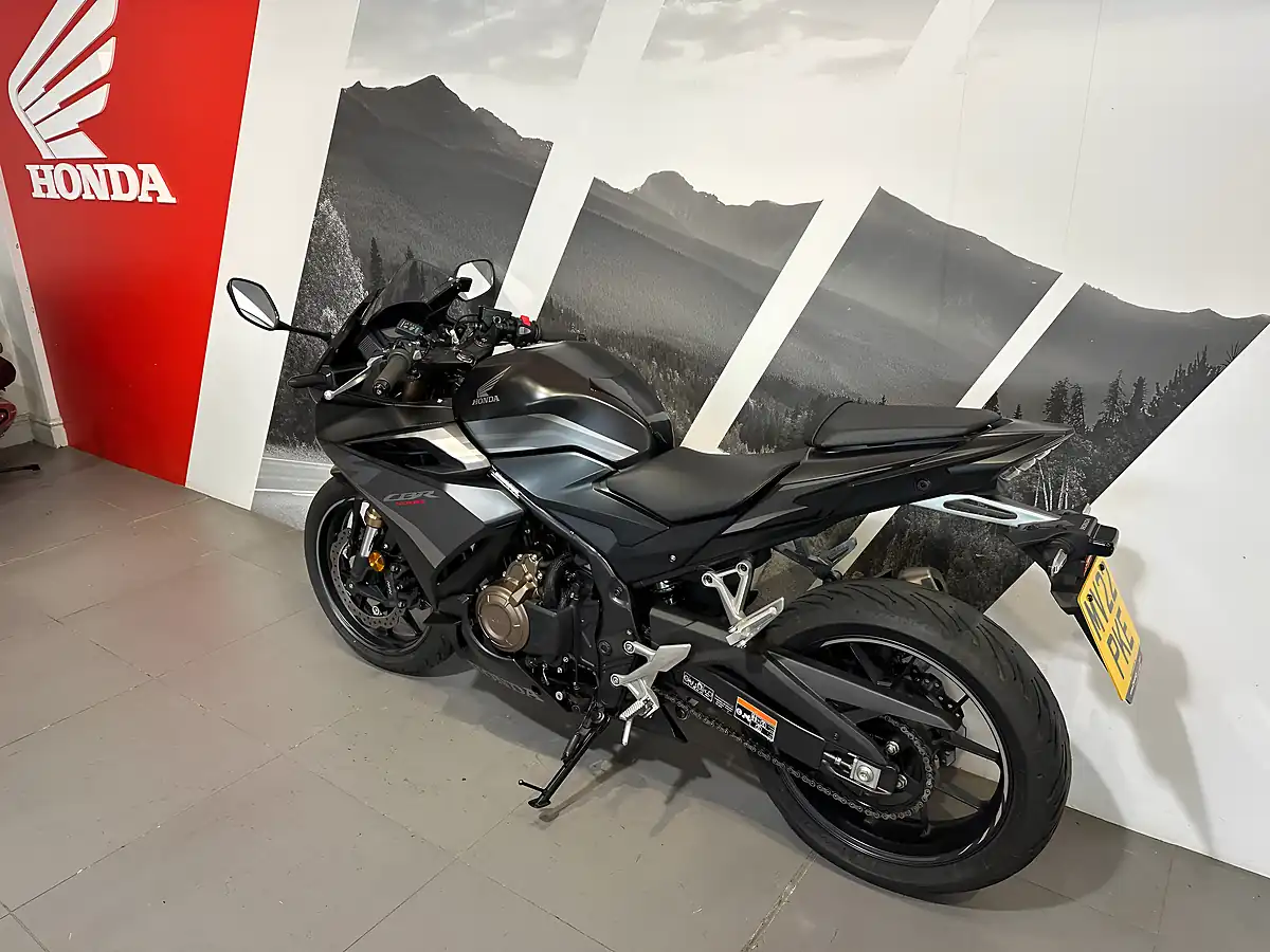 Used 2022 Honda Cbr 500R Black - Interior and Exterior details 5