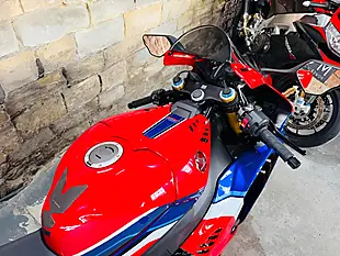 Used 2022 Honda CBR1000RR-R Fireblade Sp Sp Red - Interior and Exterior details 8